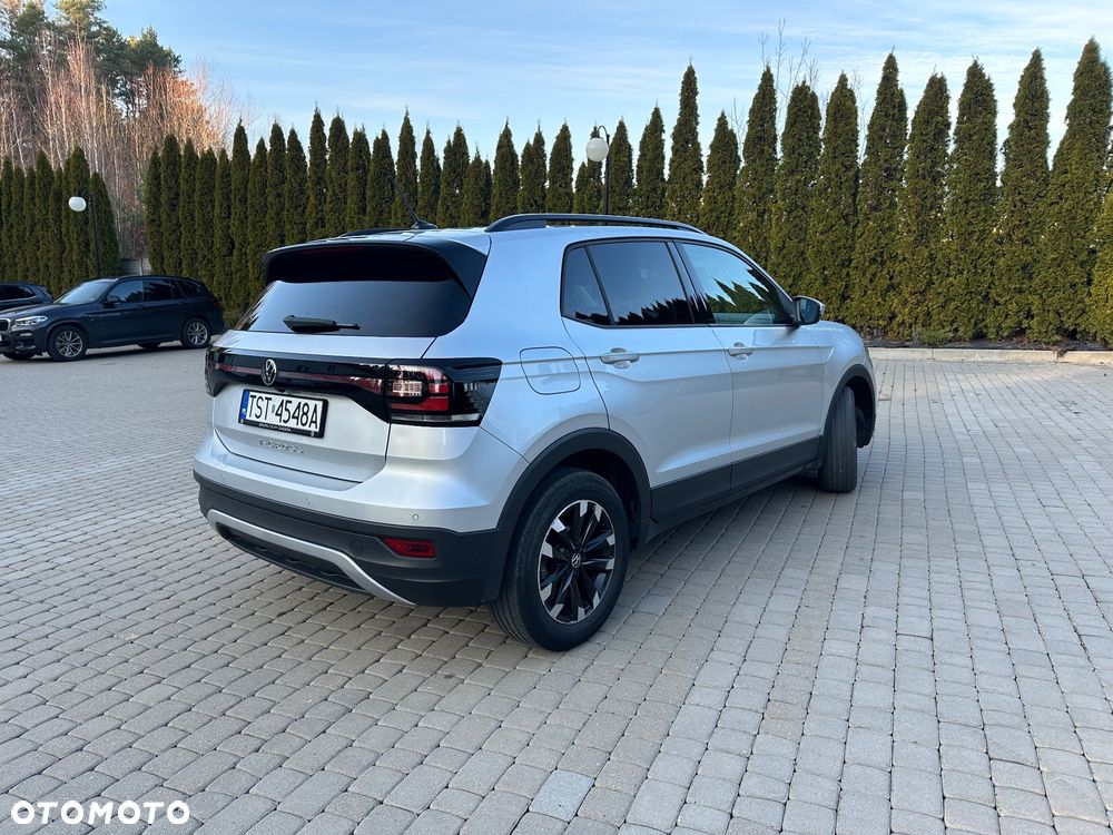 Volkswagen T-Cross 1.0 TSI Active DSG - 5