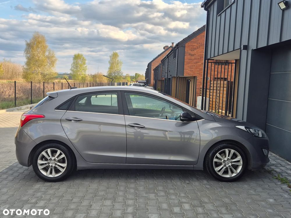 Hyundai i30 1.4 Premium - 31