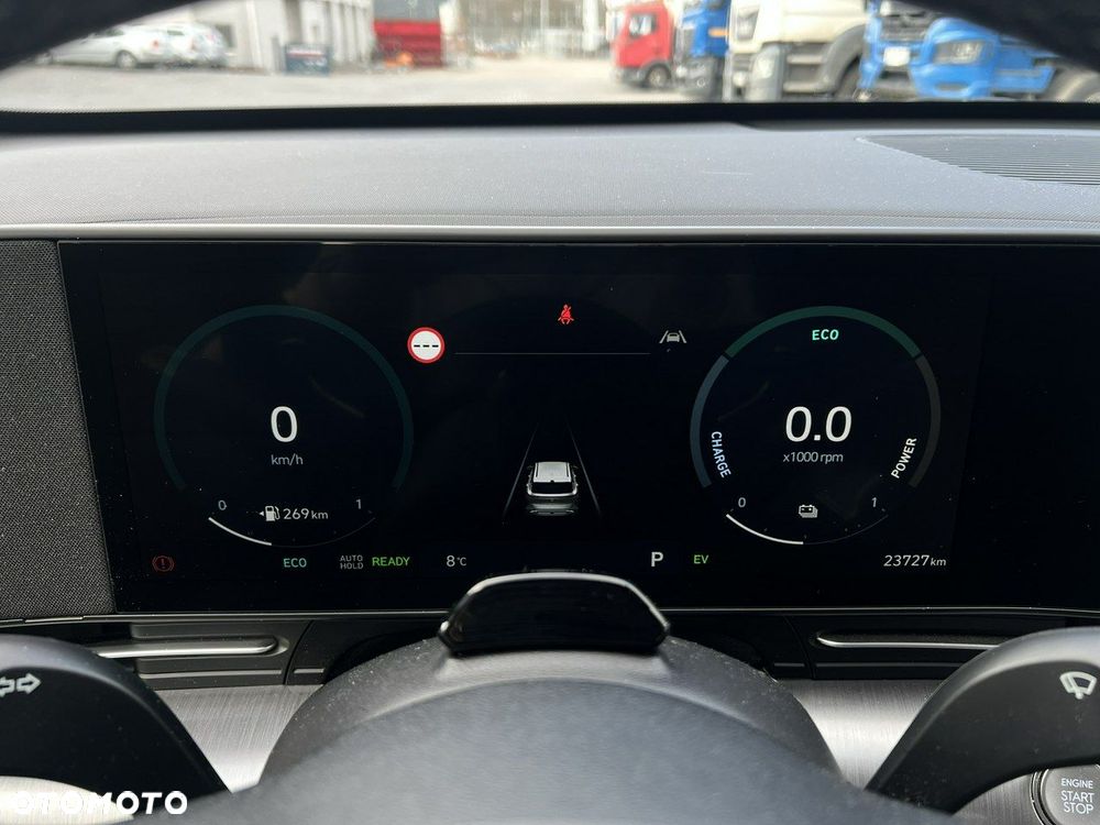 Hyundai Kona - 23