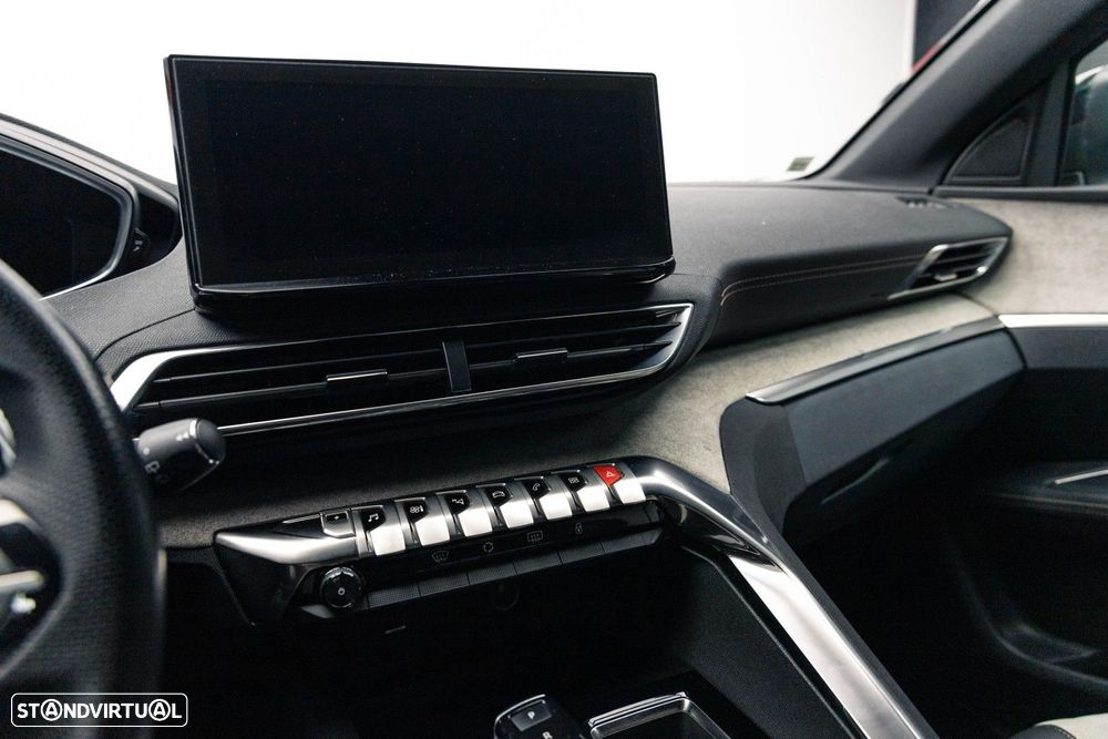 Peugeot 3008 1.6 Hybrid GT e-EAT8 - 34