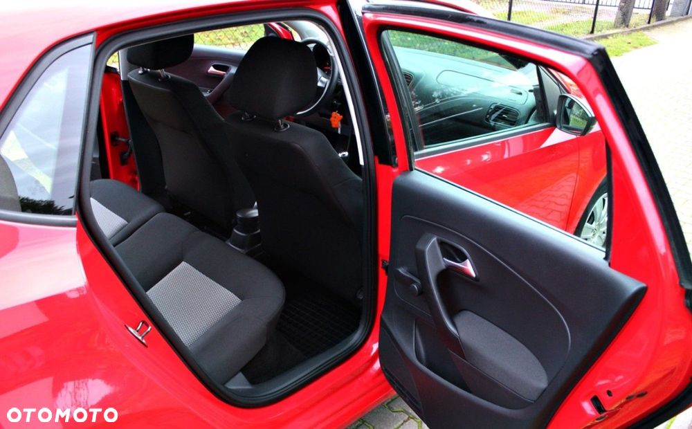 Volkswagen Polo - 15