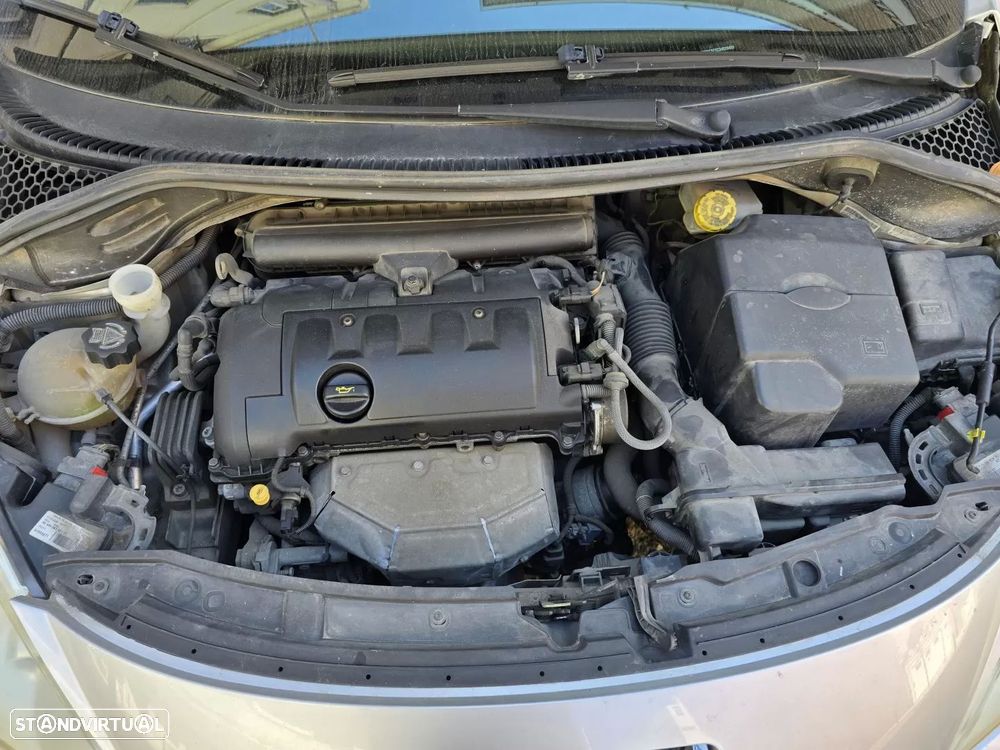 Peugeot 207 1.4 16V Active - 16