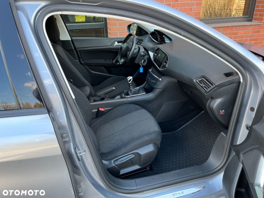 Peugeot 308 BlueHDi 130 Active Pack - 12