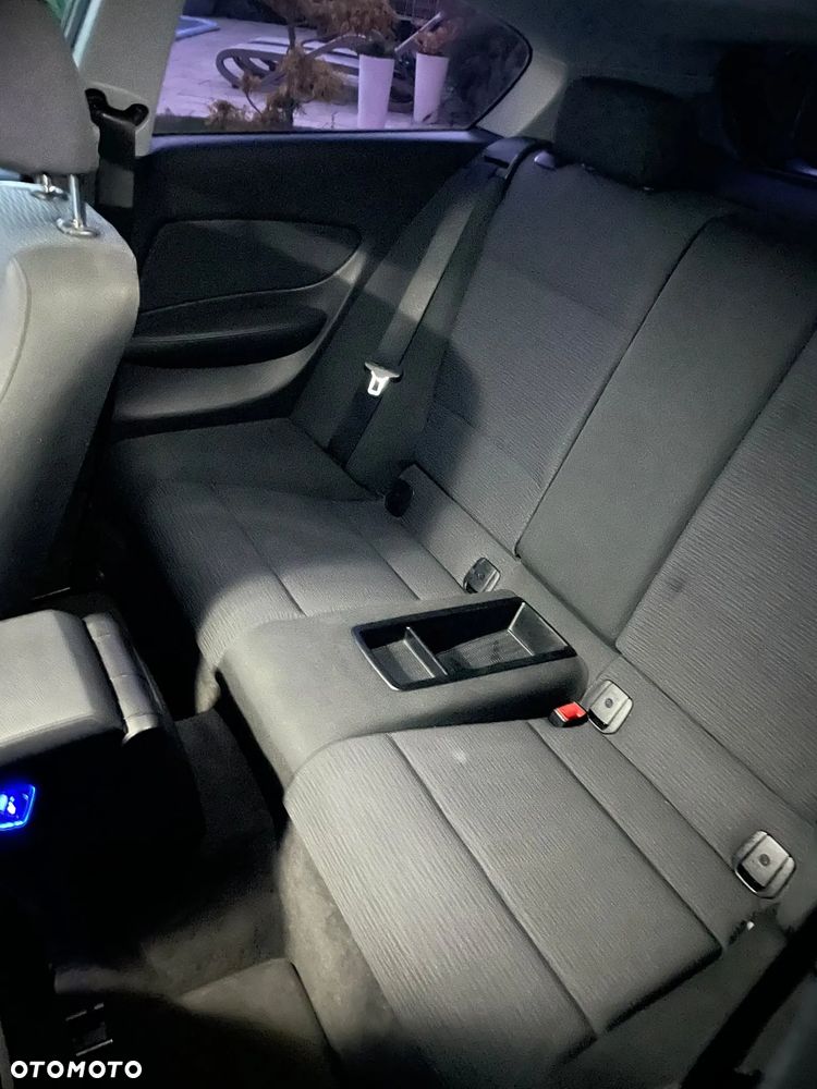 BMW Seria 1 116d - 26