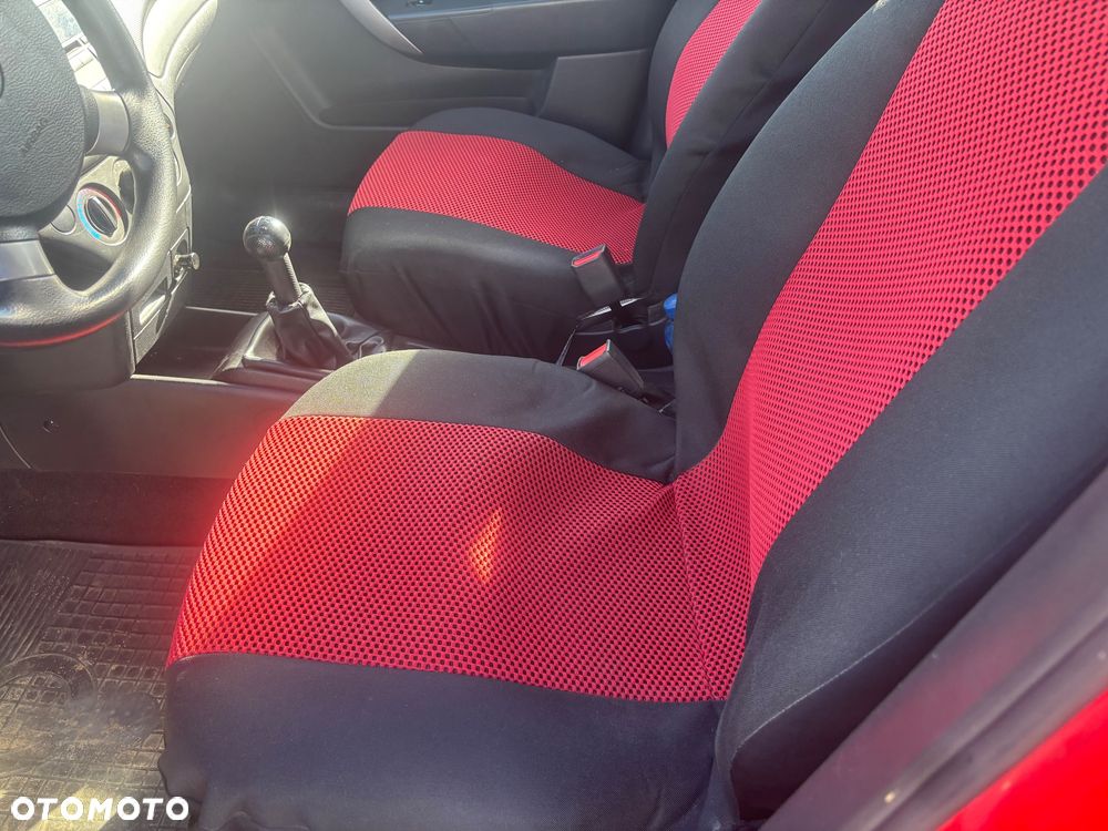 Chevrolet Aveo 1.2 LS - 20