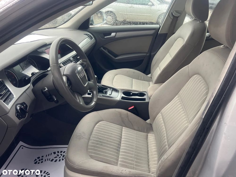 Audi A4 Avant 2.0 TFSI quattro Ambiente - 16