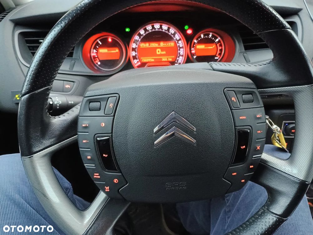 Citroën C5 2.0 16V Confort - 9