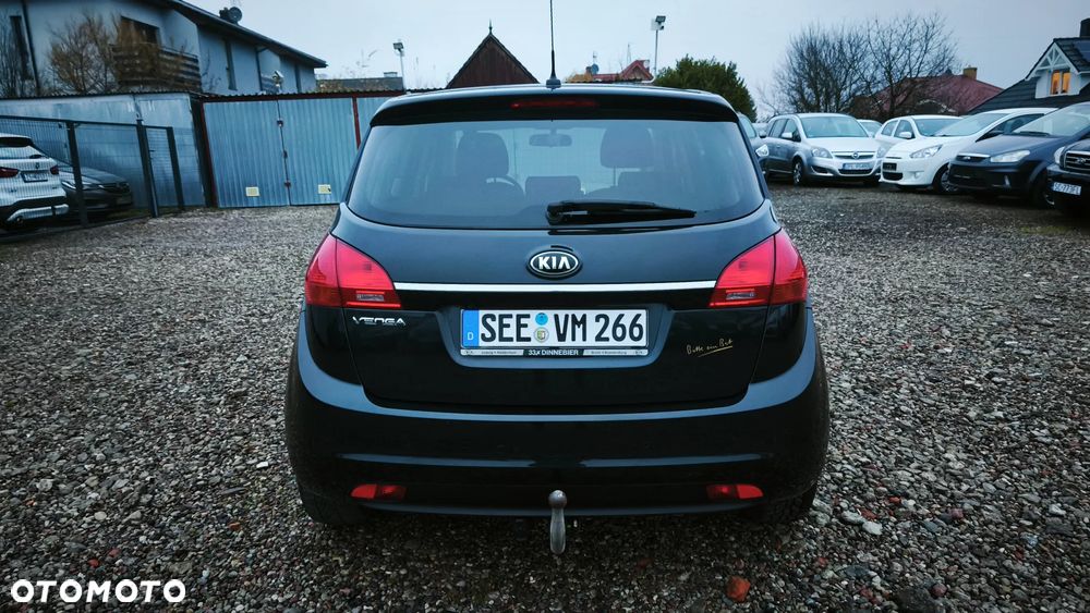 Kia Venga - 9