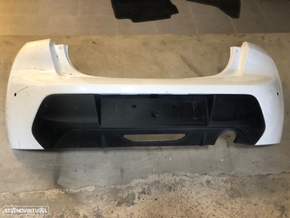 Parachoque peugeot 208 2020 - 1