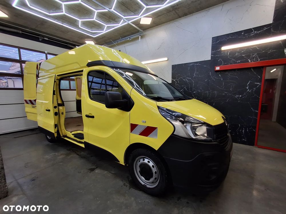 Renault Trafic 2016 Rok Wersja Lift Wysoki Długi L2H2 Klimatyzacja Drzwi Przesuwane Po Obu Stronach Hak Służba Drogowa - 10