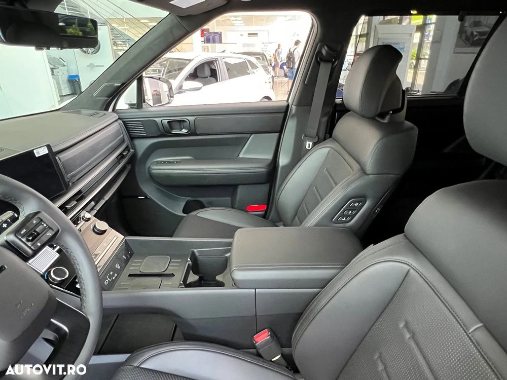 Hyundai Santa Fe 1.6 l 252 CP 4WD 6AT PHEV Calligraphy - 9