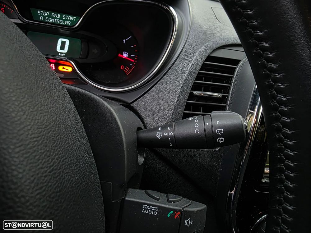 Renault Captur ver-1-5-dci-exclusive-xmod - 29