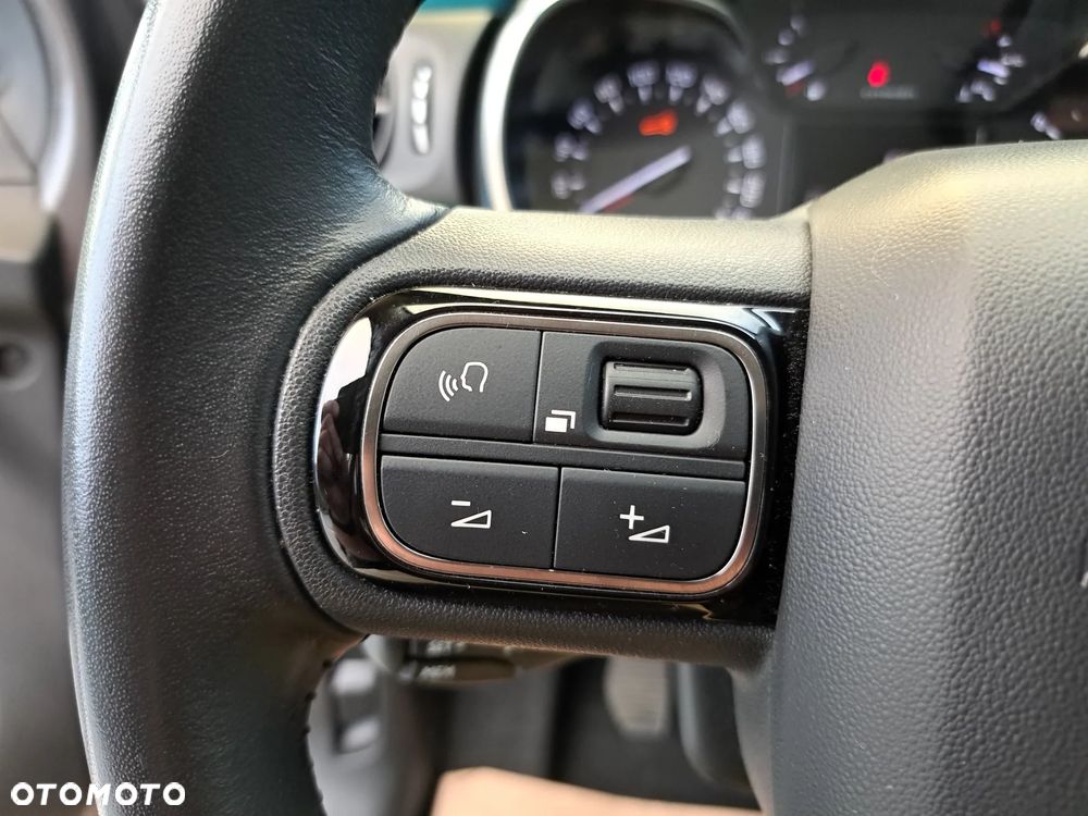 Citroën C3 1.2 PureTech Shine - 16