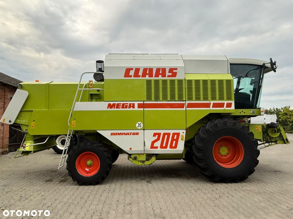 Claas Mega 208 II - 3