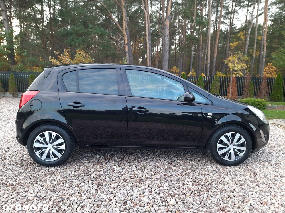 Opel Corsa - 4
