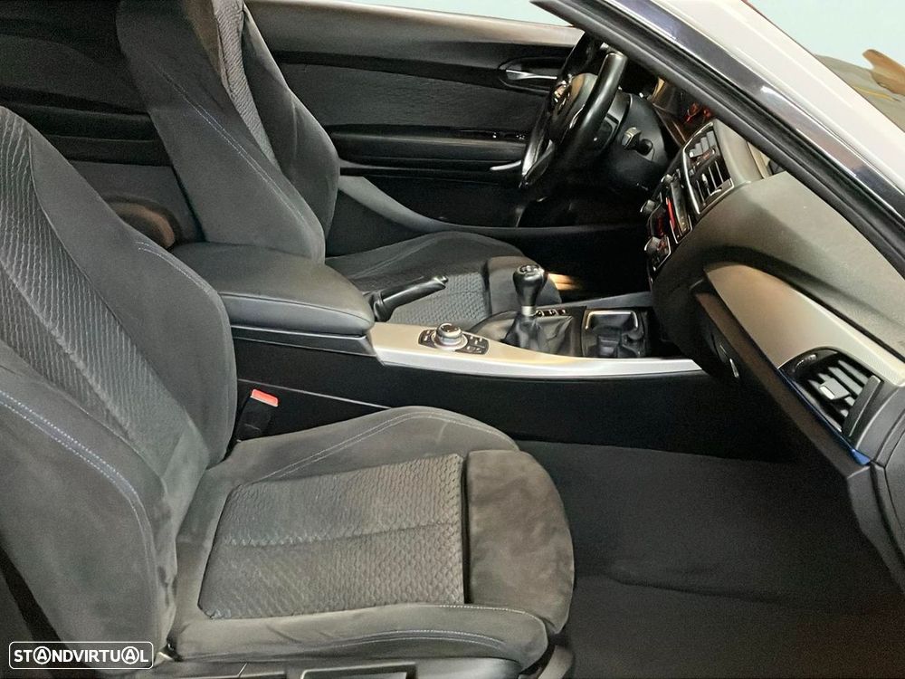 BMW 218 - 16