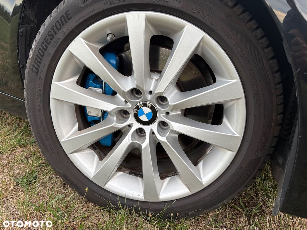 BMW Seria 5 535i xDrive Luxury Line - 9