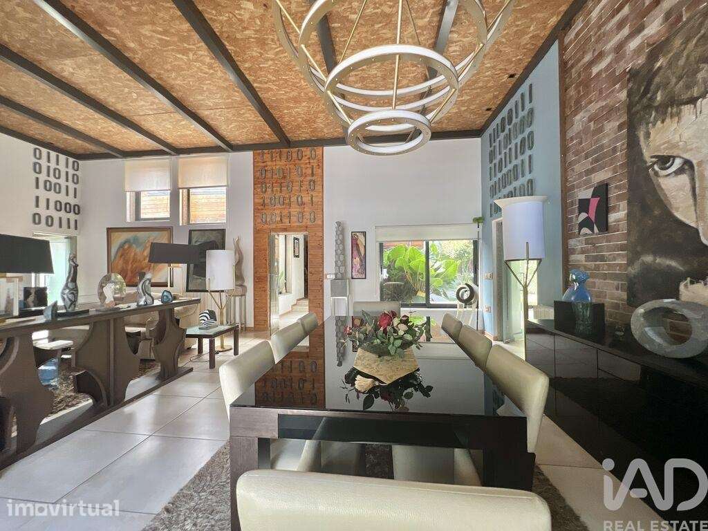 Moradia isolada T5 em Cambra e Carvalhal de Vermilhas de 372 m2 - Grande imagem: 5/38
