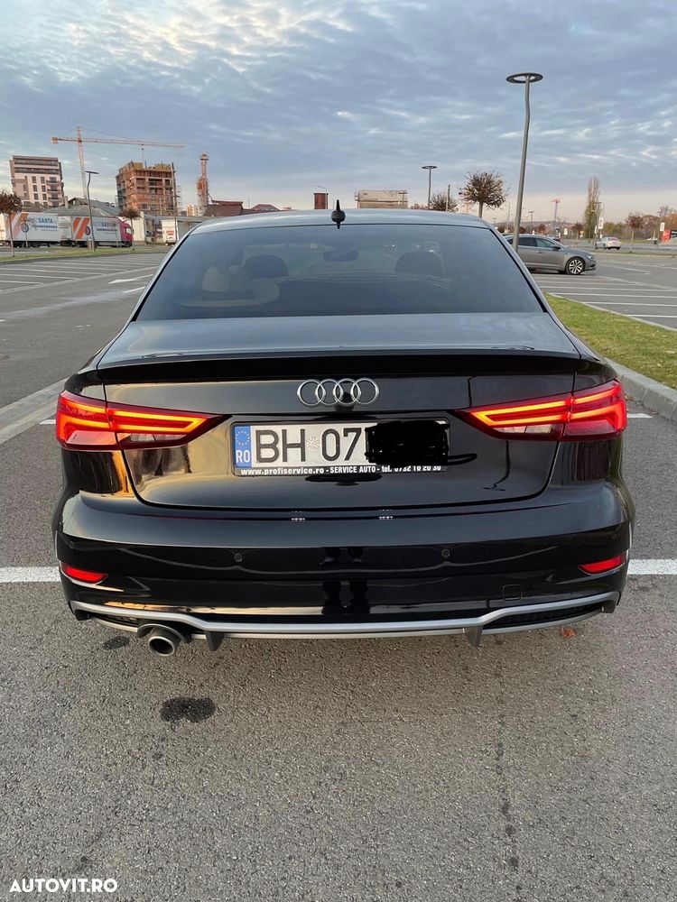 Audi A3 1.6 TDI ack S tronic sport - 3