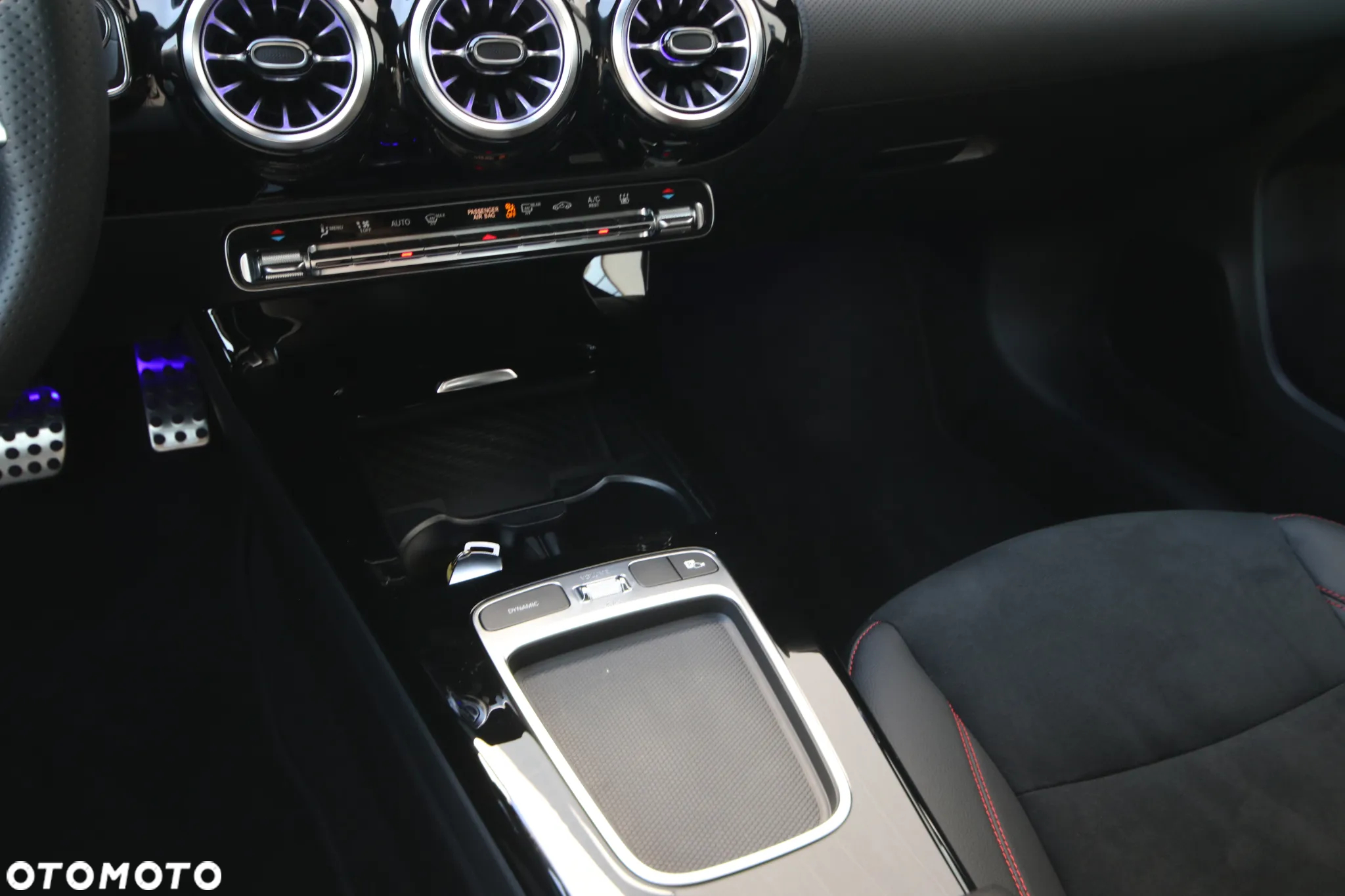 Mercedes-Benz Klasa A 250 e PHEV AMG Line 8G-DCT - 20