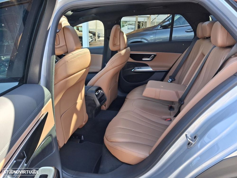Mercedes-Benz E 300 de 4Matic All-Terrain - 14