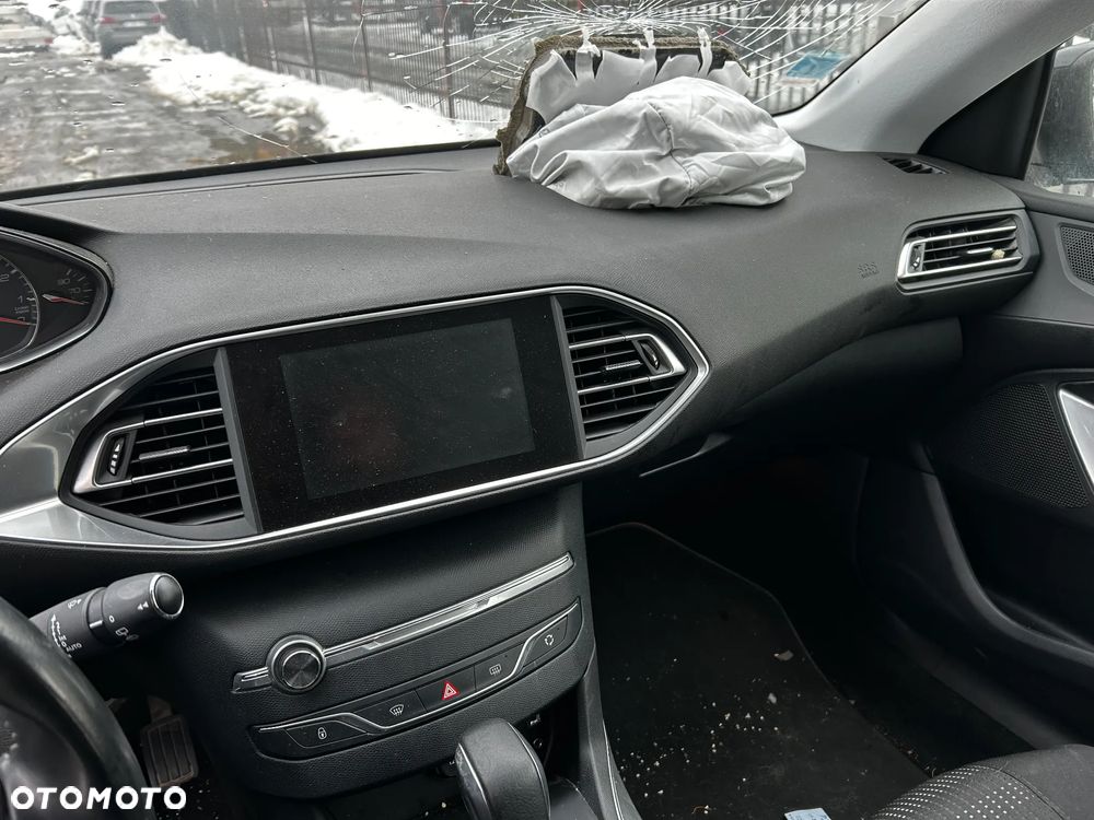 Peugeot 308 PureTech 130 EAT6 Stop & Start Active - 15