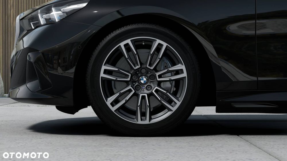 BMW i5 83.9kWh eDrive40 M Sport Edition - 6