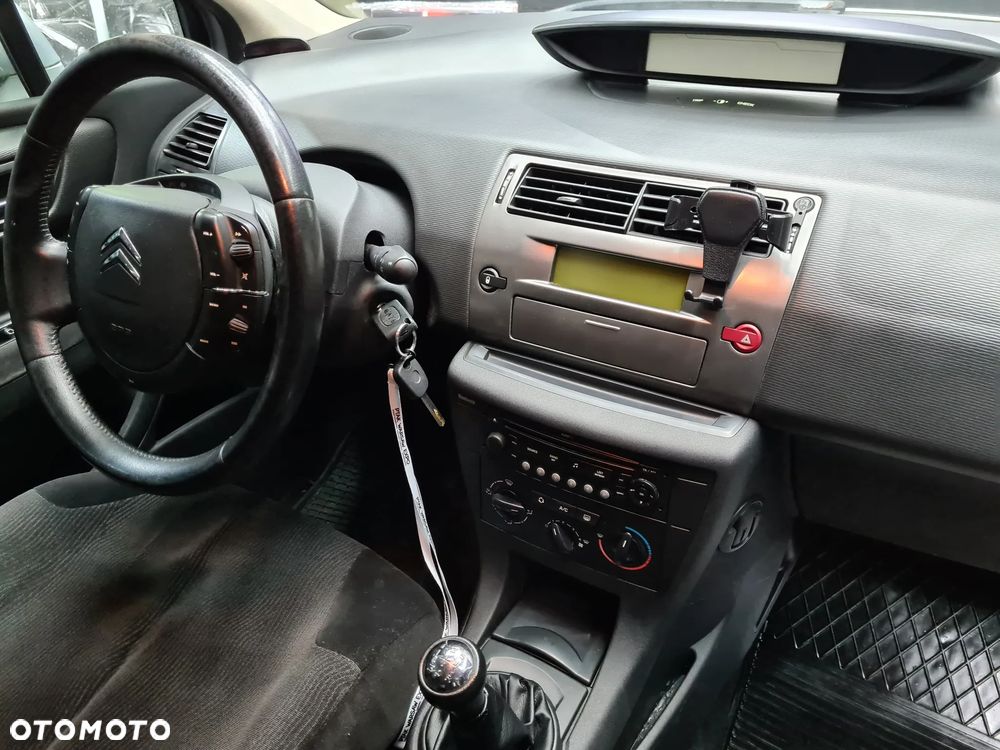 Citroën C4 1.6 HDi Style - 20