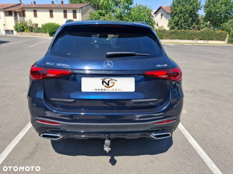 Mercedes-Benz GLC 300 e 4Matic 9G-TRONIC Edition AMG Line - 6