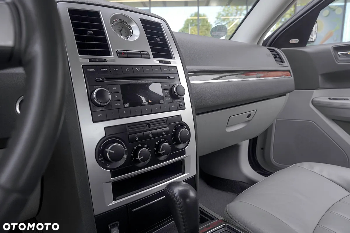 Chrysler 300C 3.0 V6 CRD - 20