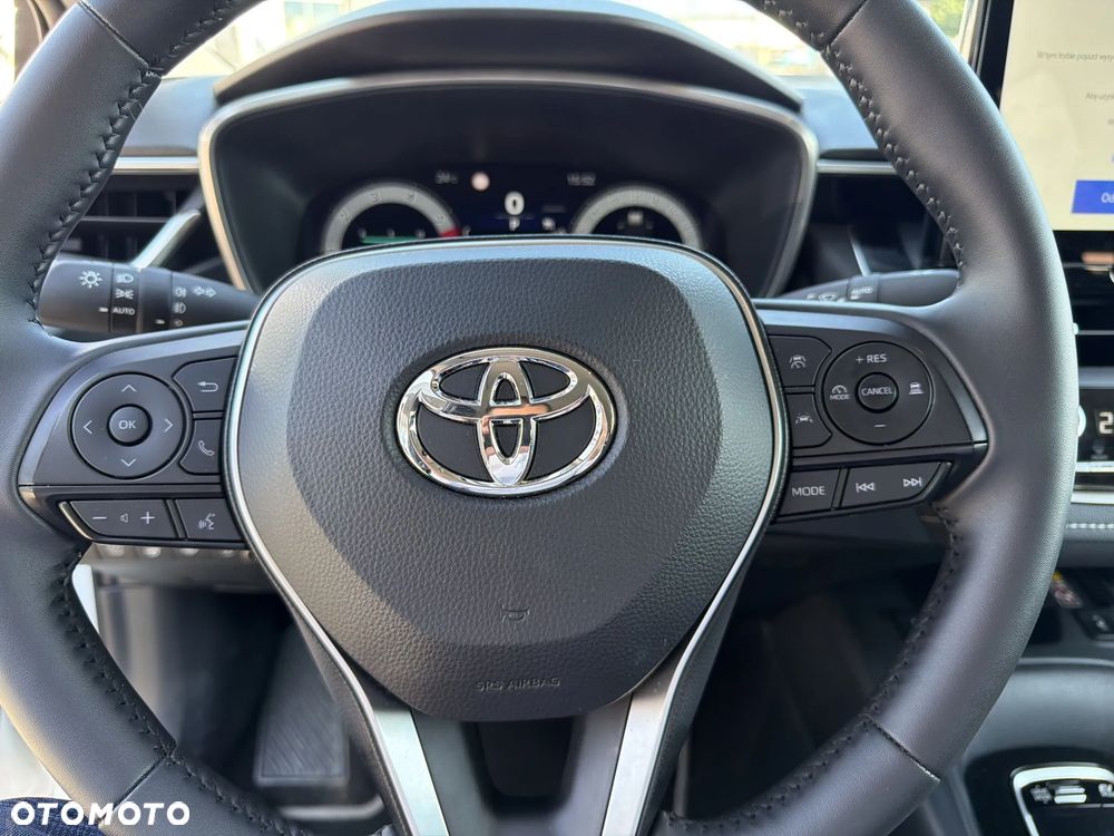 Toyota Corolla 1.8 Hybrid Style - 17