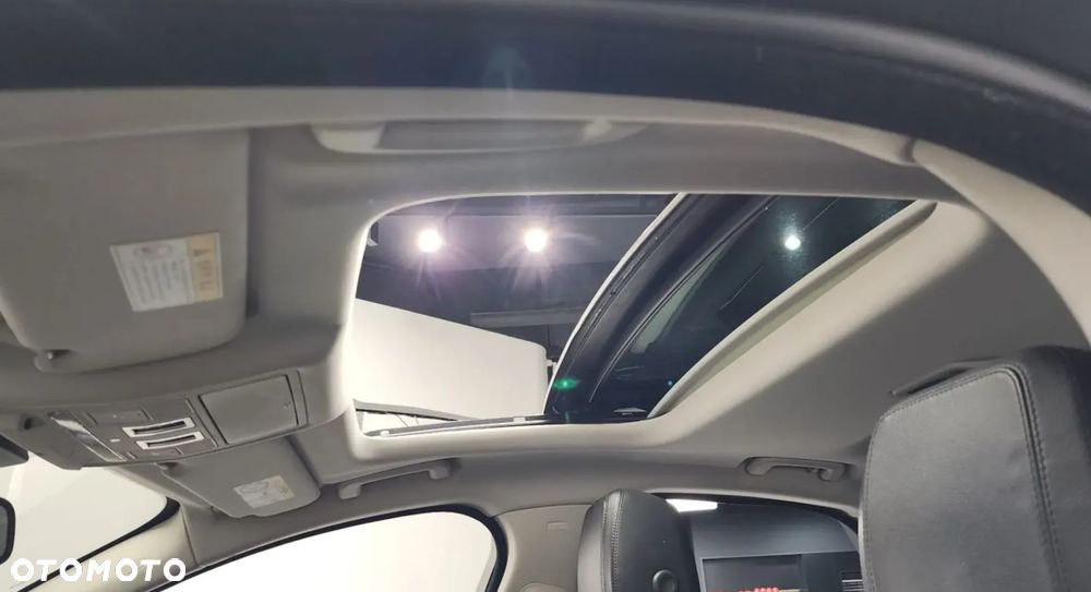 Jaguar XF 20d Prestige - 19