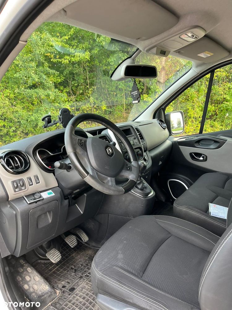 Renault TRAFIC - 9