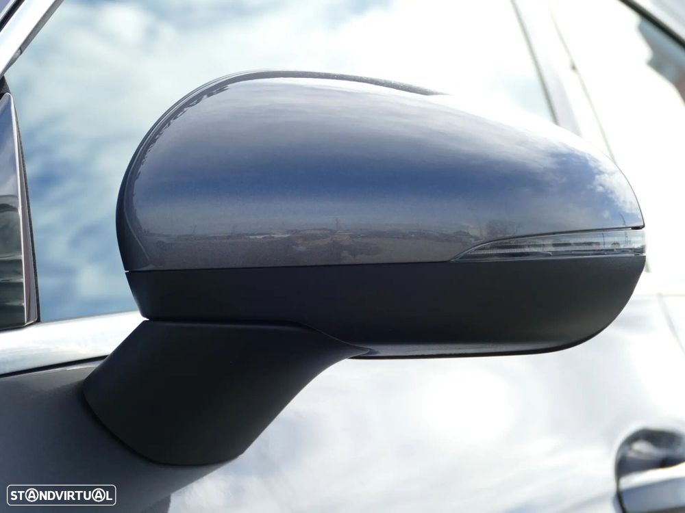 Mercedes-Benz CLA 250 e Shooting Brake Style Plus - 7