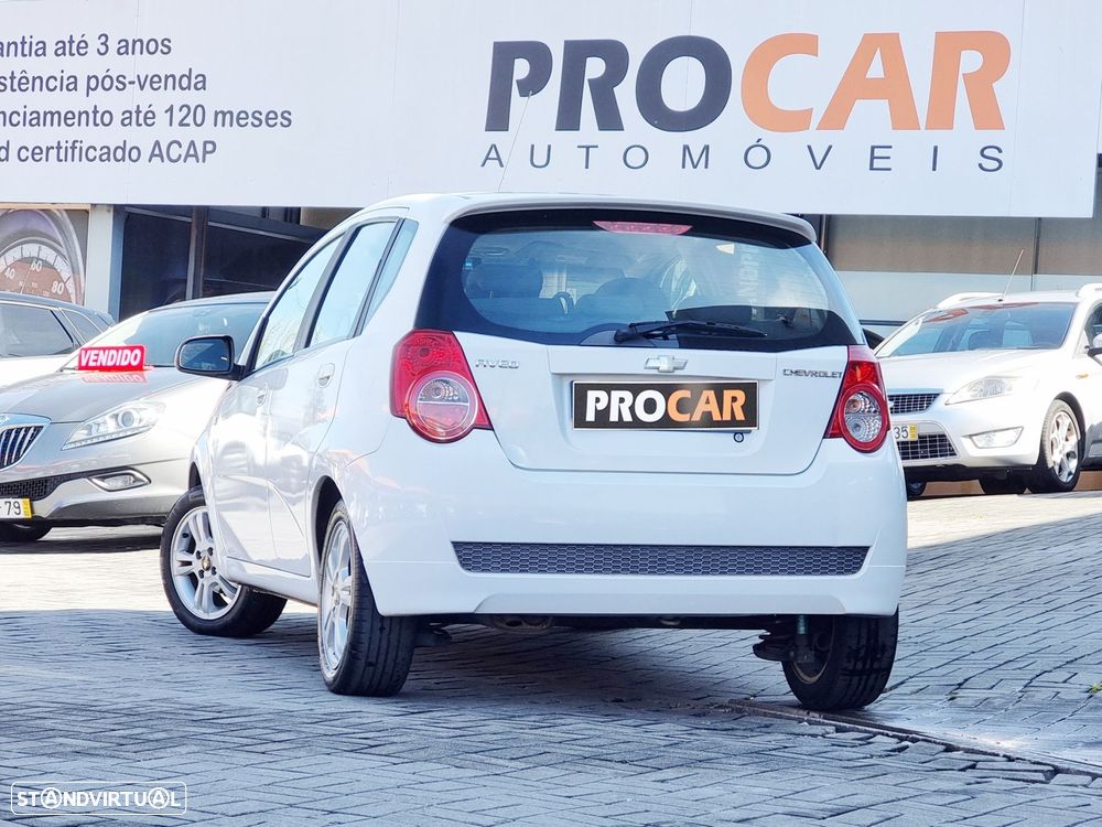 Chevrolet Aveo 1.2 L - 15
