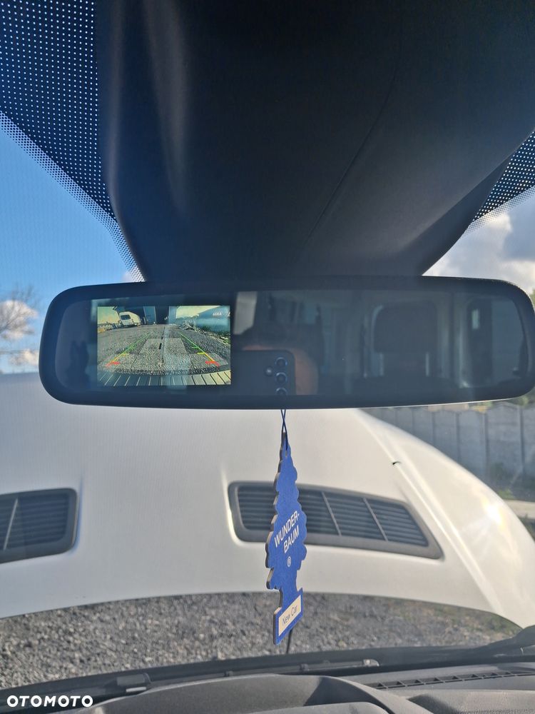Ford Transit - 25