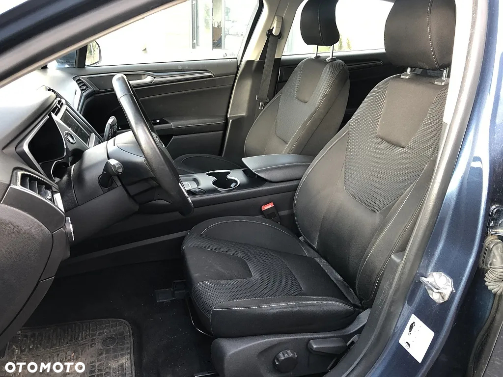 Ford Mondeo 2.0 EcoBlue Titanium - 11