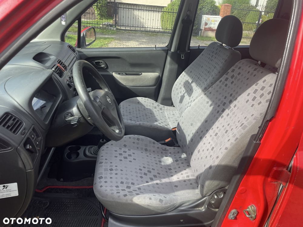 Opel Agila - 8