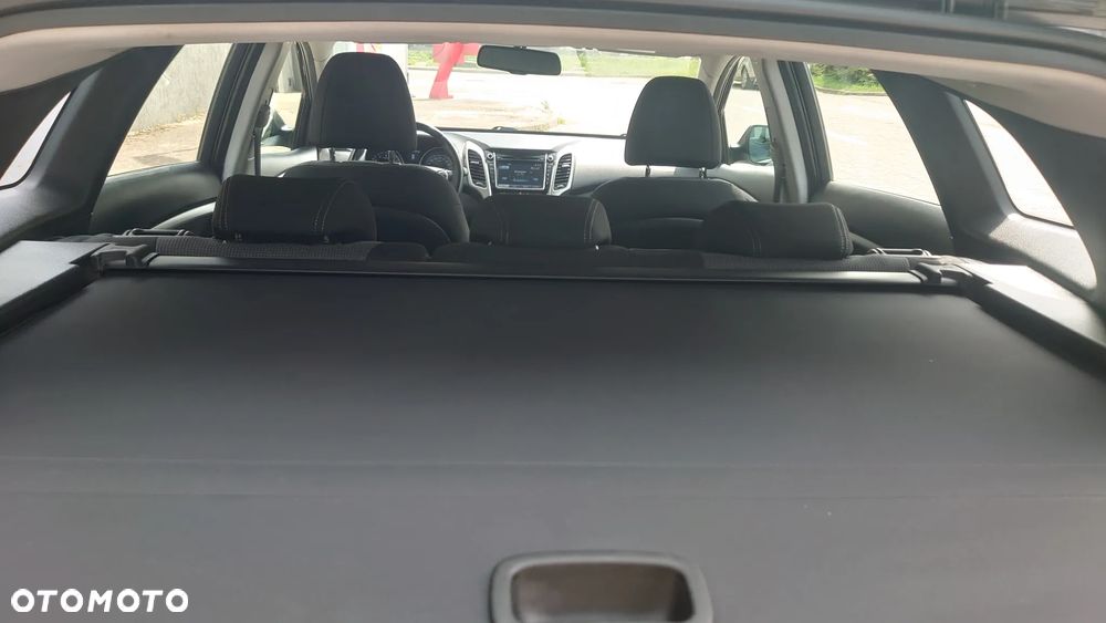 Hyundai i30 blue Kombi 1.6 GDi Passion - 22