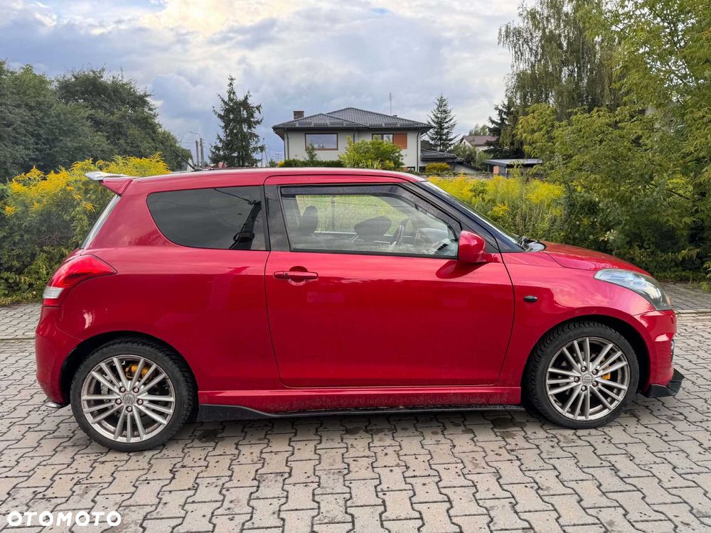 Suzuki Swift - 4