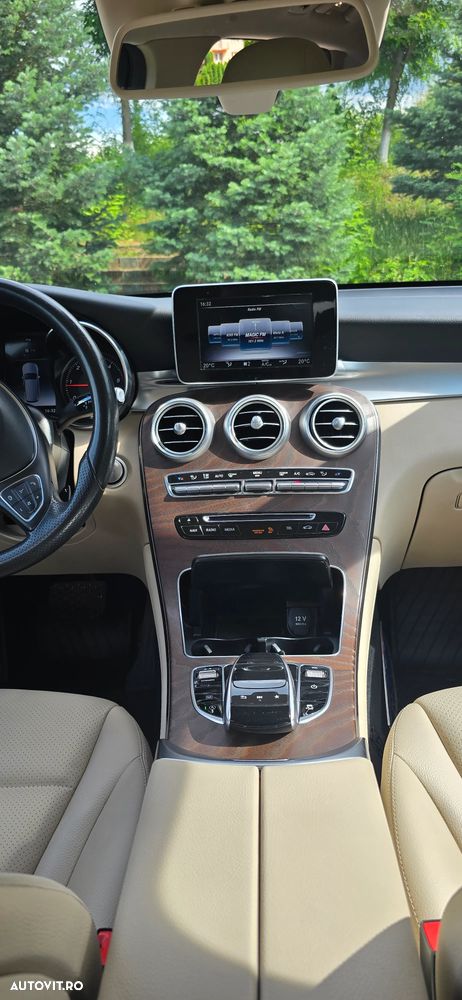 Mercedes-Benz GLC - 40