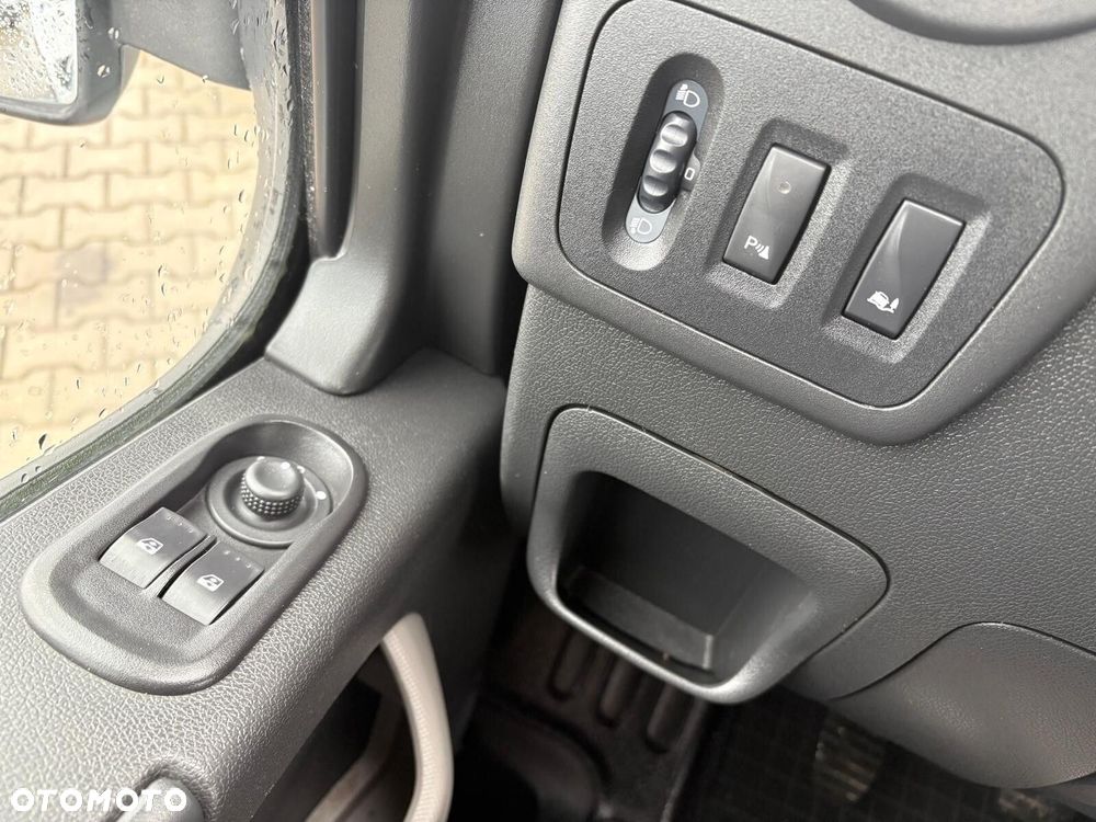 Renault Master L3H2 *49999zł Netto* 2.3 dCi/131KM - 16