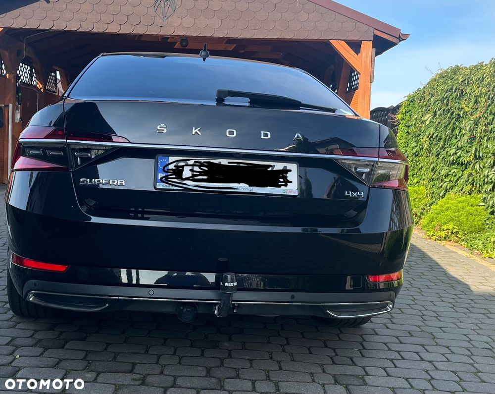 Skoda Superb 2.0 TDI SCR 4x4 L&K DSG - 4