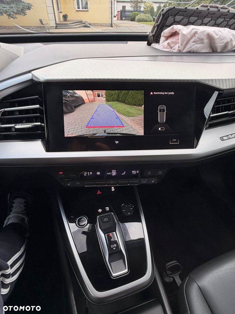 Audi Q4 e-tron 45 quattro - 20