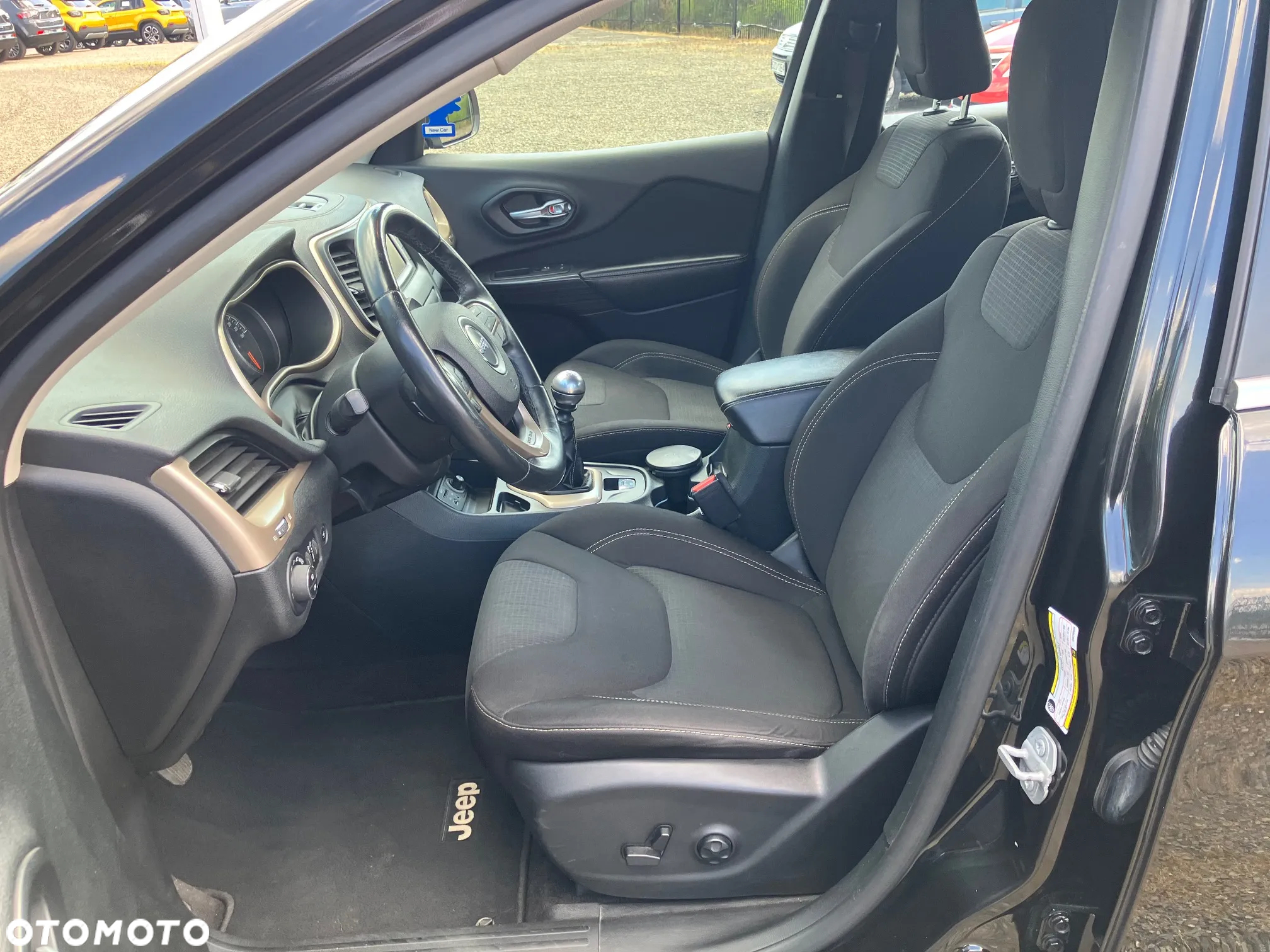 Jeep Cherokee 2.0 MJD 4x2 Longitude - 20