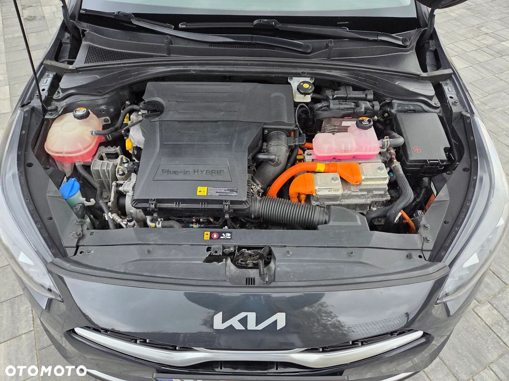 Kia Ceed 1.6 GDI DCT OPF Inspiration - 38