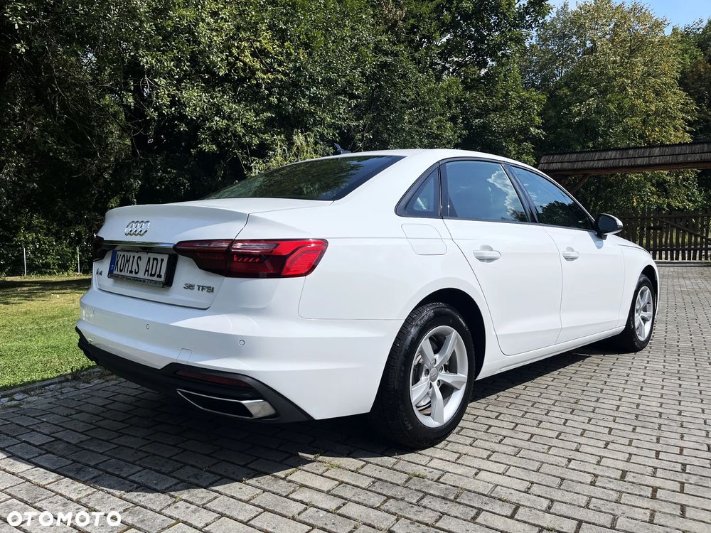 Audi A4 - 8