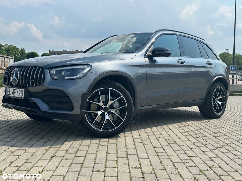 Mercedes-Benz GLC - 21