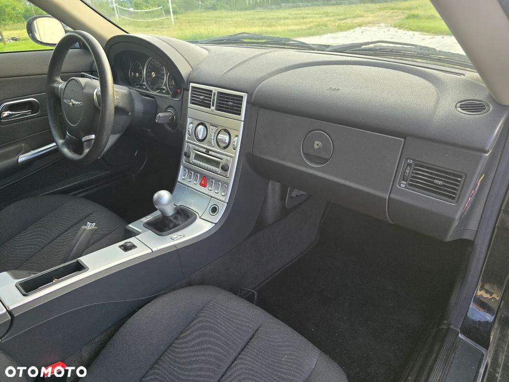 Chrysler Crossfire - 8