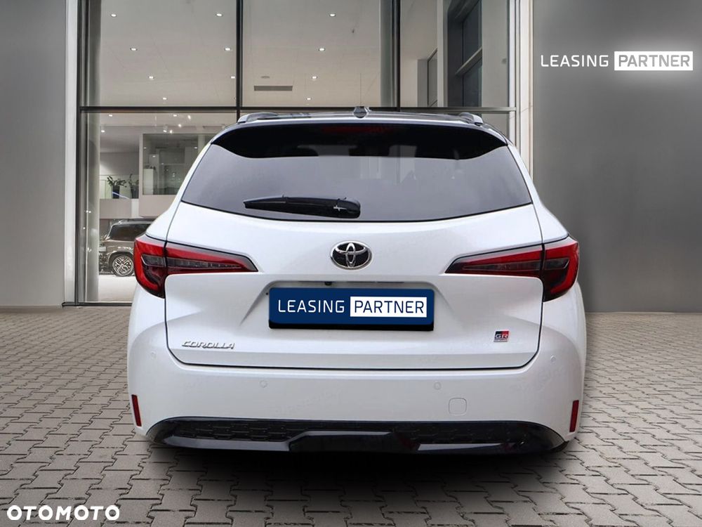 Toyota Corolla 2.0 Hybrid GR Sport - 3